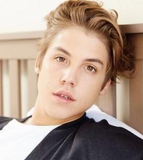 photo Matthew Espinosa