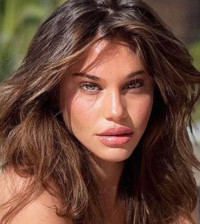 photo Meredith Mickelson