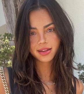 photo Christine Burke