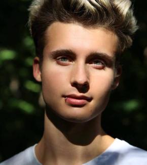 photo WeeklyChris