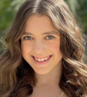 photo Symonne Harrison