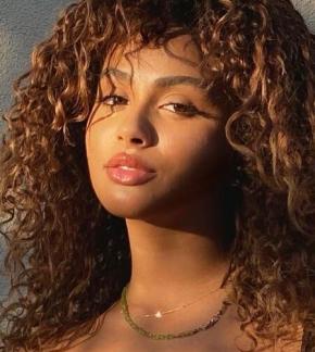 photo Daniella Perkins