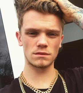 photo Charlie Lenehan