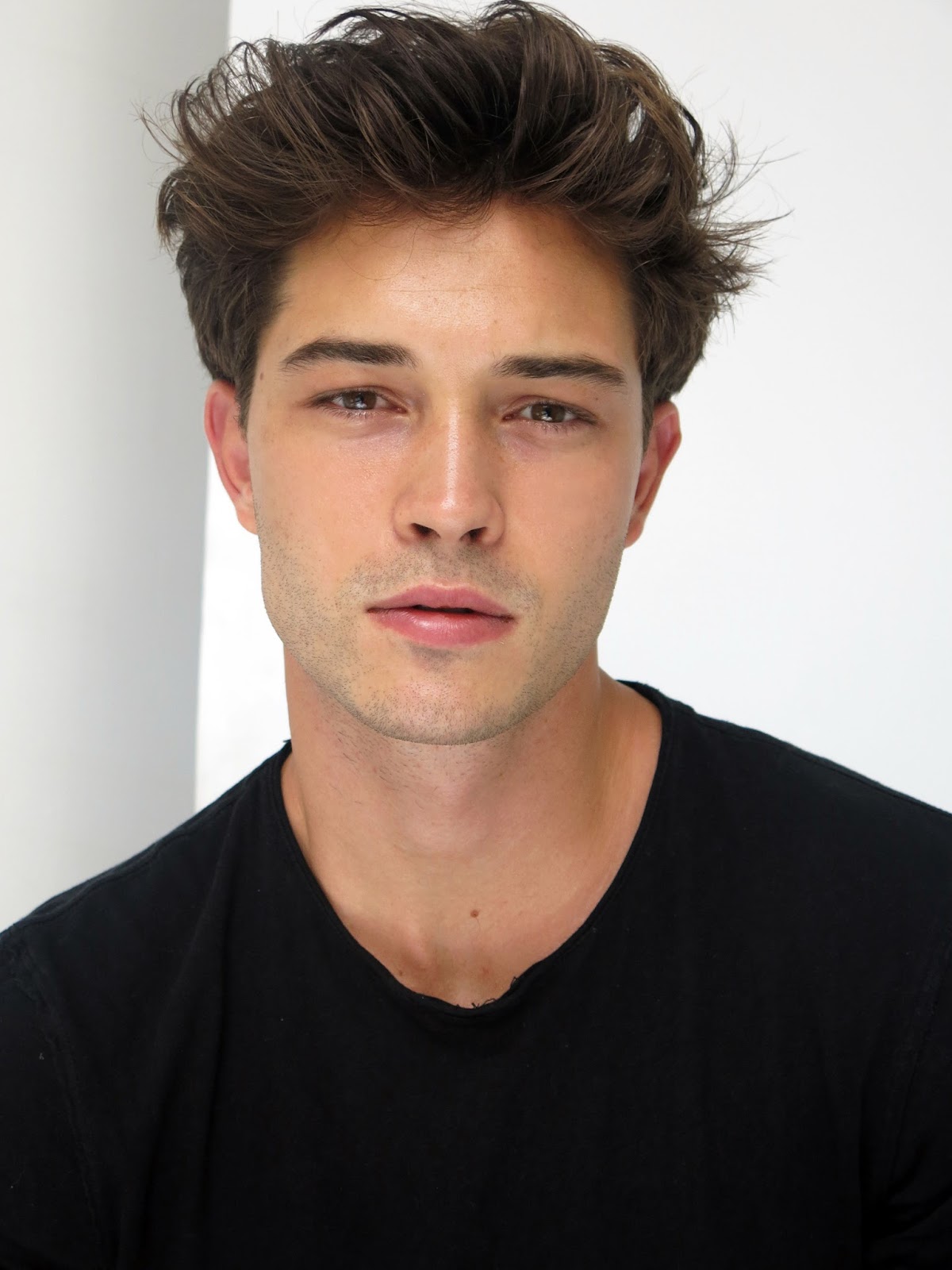 Francisco Lachowski 2022 And Baby