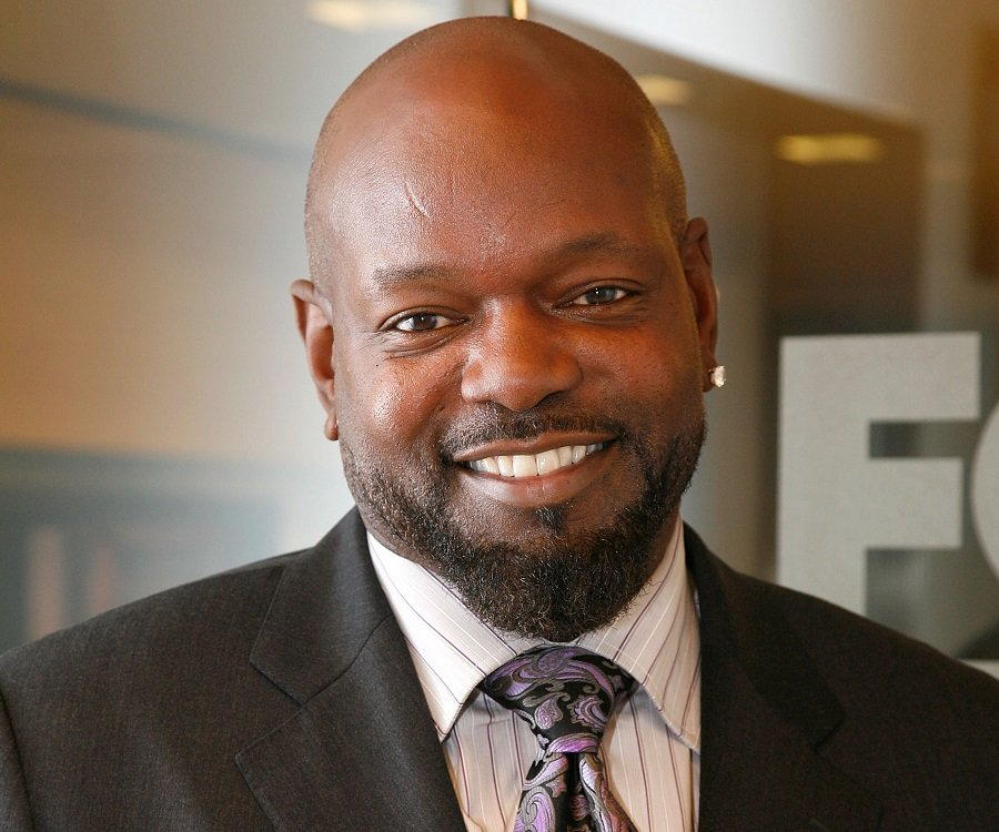 Emmitt Smith Age, Net Worth, Height, Weight 2022 - World-Celebs.com