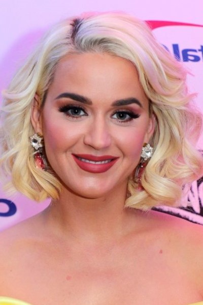 Katy Perry Bio, Net Worth, Parents, Siblings, Spouse ...
