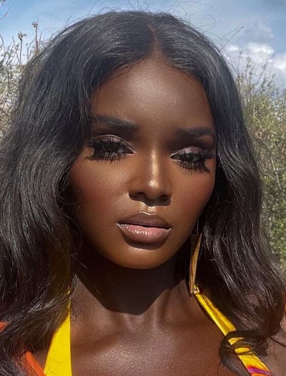 Duckie Thot — Bio, Parents, Modeling career, Boyfriend, Net worth ...