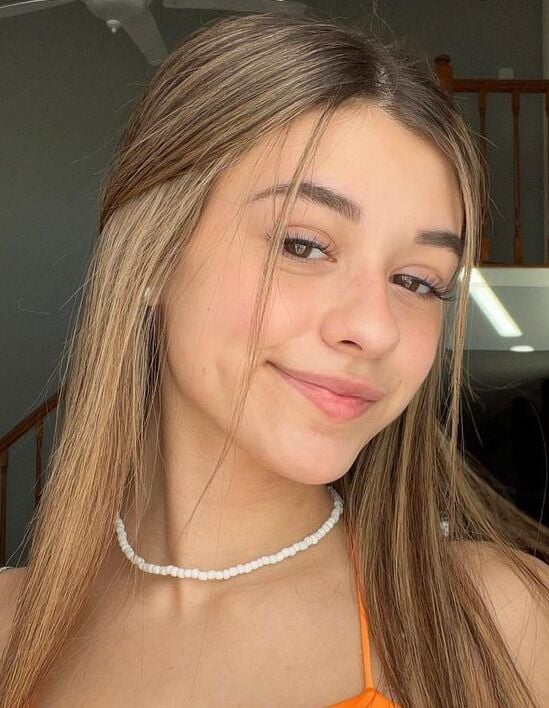 Rachel Brockman — Bio, Parents, TikTok career, Boyfriend, Net worth