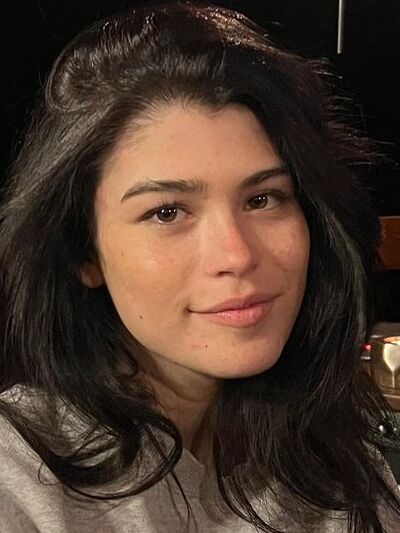 Dylan Conrique — Bio, Parents, TV career, Boyfriend, Net worth ...