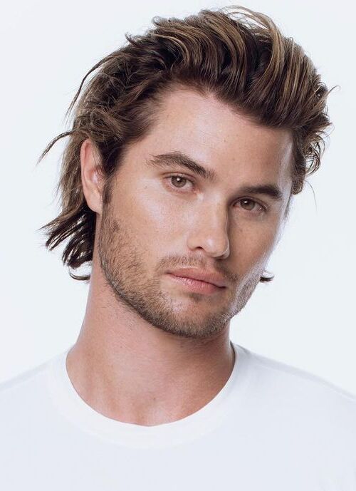 Chase Stokes — Bio, Parents,TV career, Relationship, Net worth