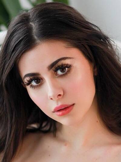 Azzyland — Bio, Parents, Youtube career, Relationship, Net worth