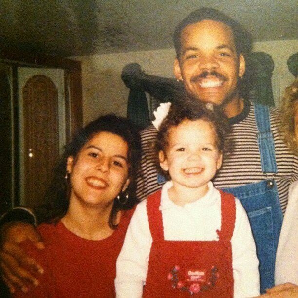 little-halsey-with-her-mom-and-dad.jpg