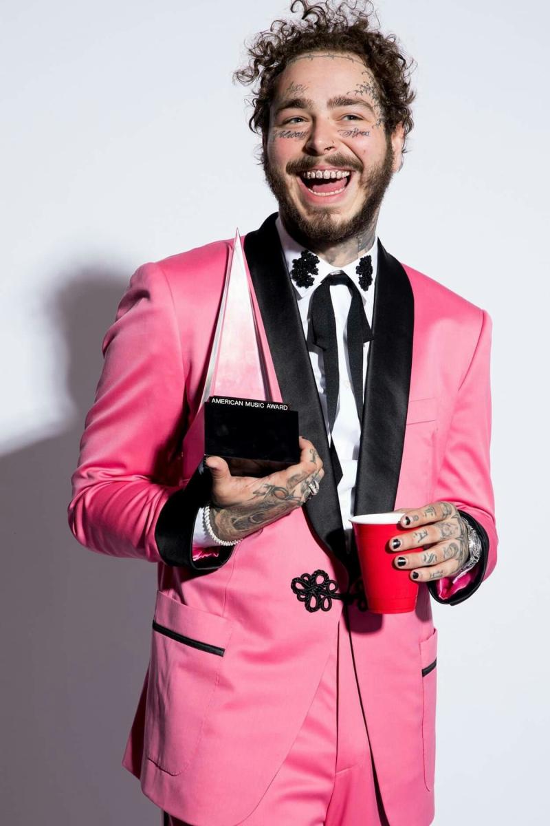 Post Malone Age, Net Worth, Height, Tattoos, Girlfriend, Parents 2023 ...