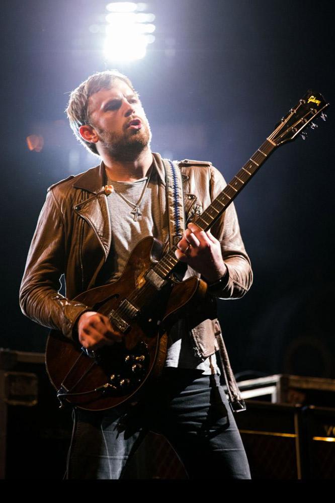 Caleb Followill Age, Net Worth, Height, Wife, Young 2022
