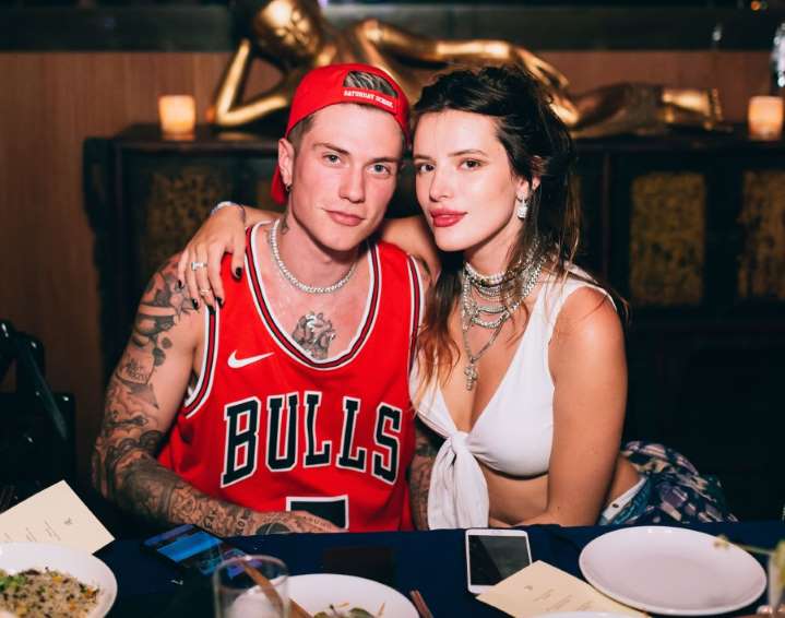 Bella Thorne cu Benjamin Mascolo