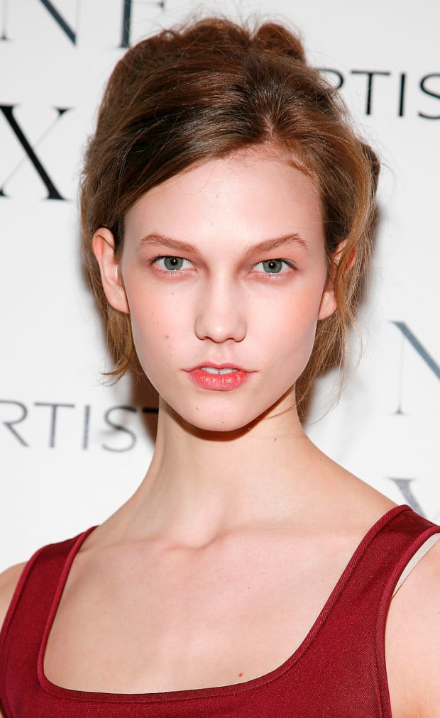 Karlie Kloss Height, Weight, Age, Husband, Net Worth 2024 - World ...