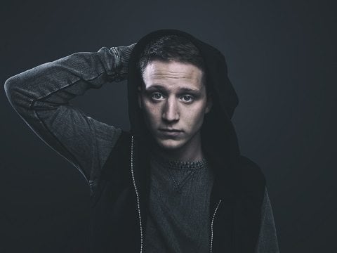 NF NF