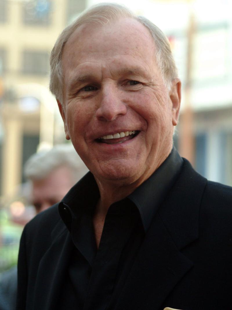 Wayne Rogers actor