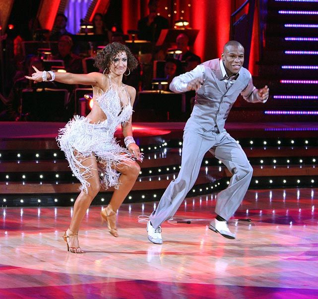 Floyd Mayweather Jr. with Karina Smirnoff Floyd Mayweather Jr. with Karina Smirnoff