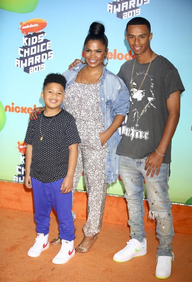 Nia Long with sons.