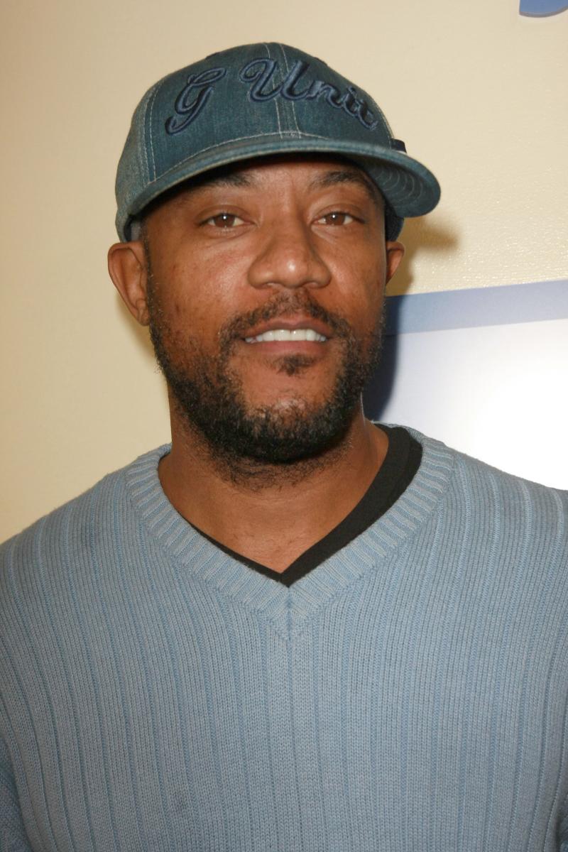 ricky-harris-wife-comedian-age-height-net-worth-world-celebs