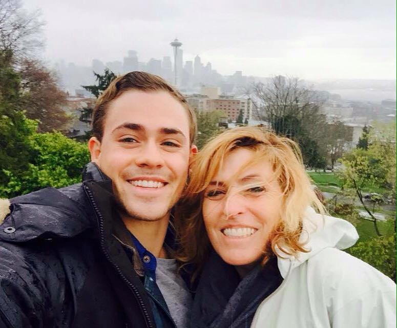 Dacre Montgomery with his mother Dacre Montgomery with his mother
