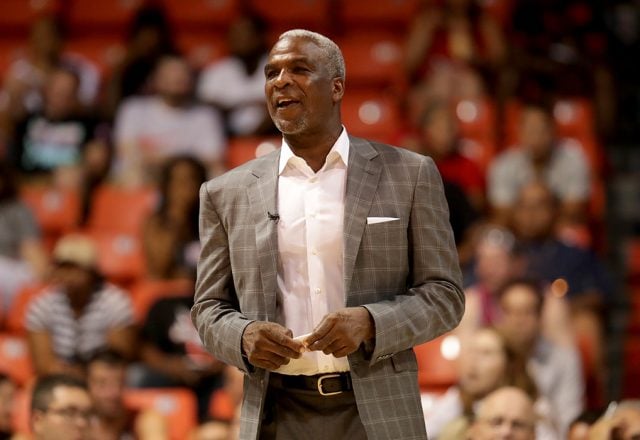 Charles Oakley Age, Net Worth, Height, Stats, Wife 2023 