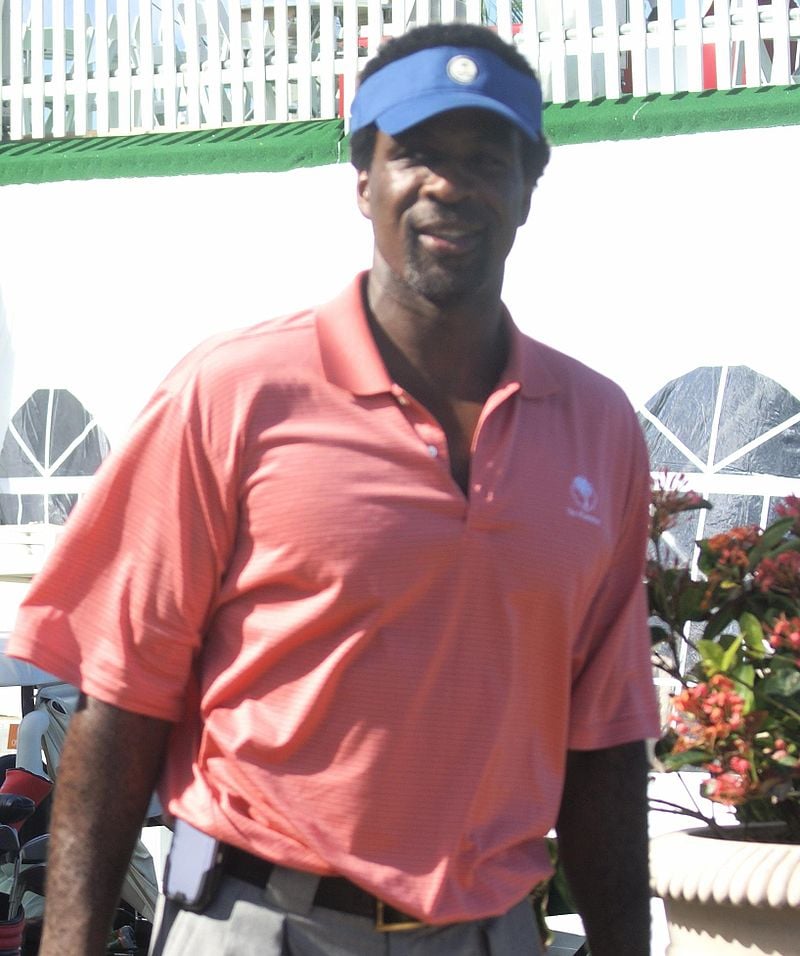 Charles Oakley Age, Net Worth, Height, Stats, Wife 2023 