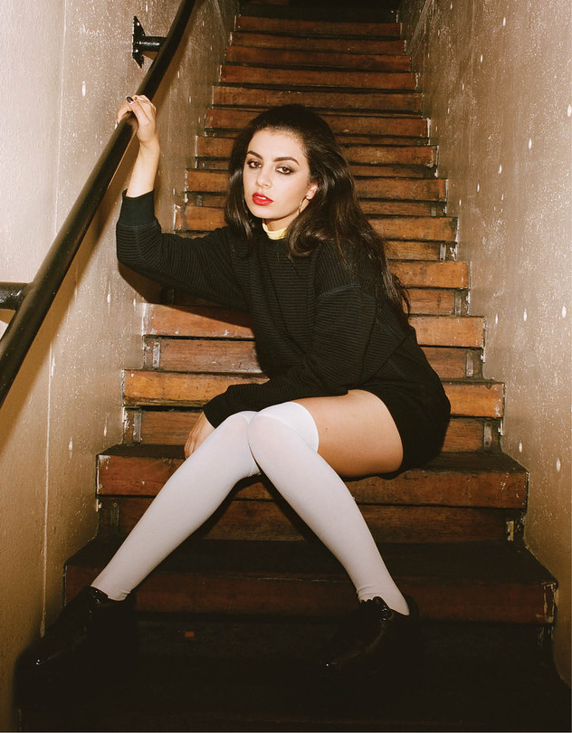 Charli Xcx Age, Net Worth, Height, Songs 2022