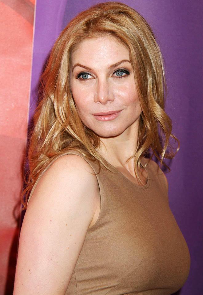 Elizabeth mitchell photos