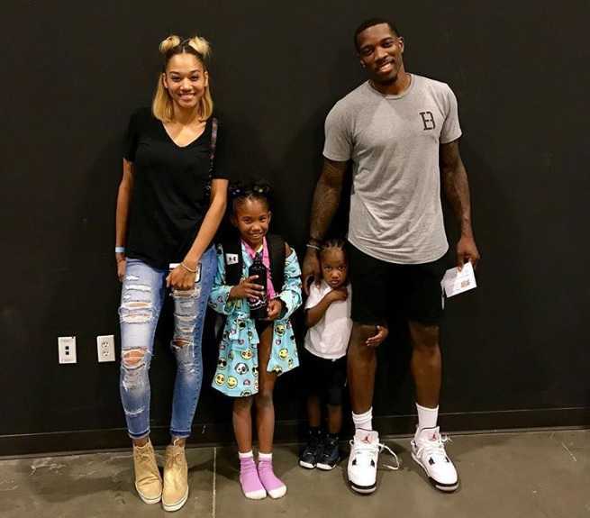 Eric Bledsoe Age, Net Worth, Height, Contract, Stats, Wife ...