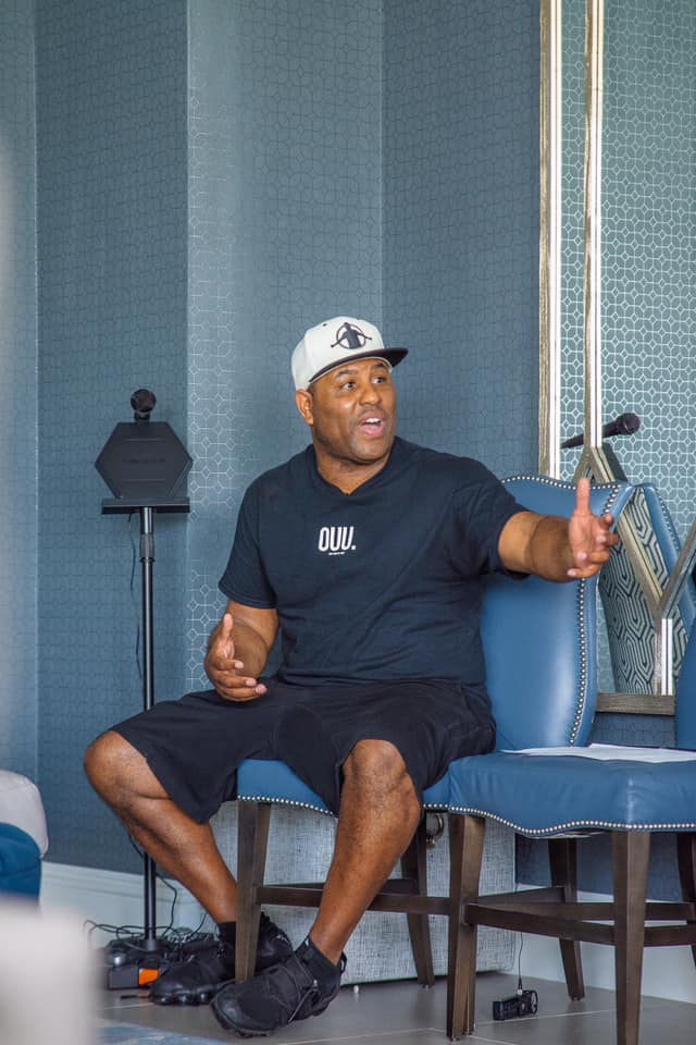 Eric Thomas Age, Net Worth, Height, Quotes, Wife 2023
