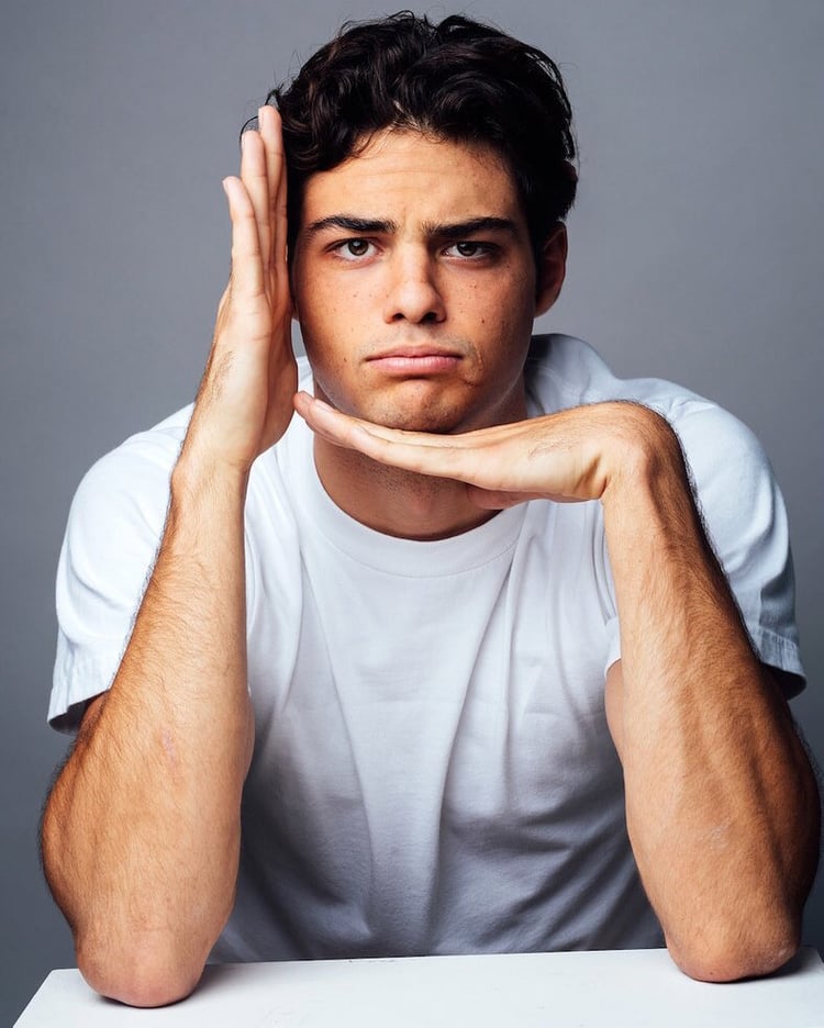 Noah Centineo Age, Net Worth, Height, Girlfriend, Movies ...