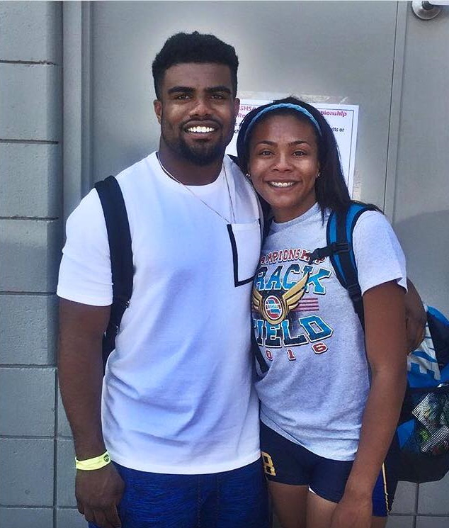 Ezekiel Elliott Age, Net Worth, Height, Stats, Contract, Girlfriend ...