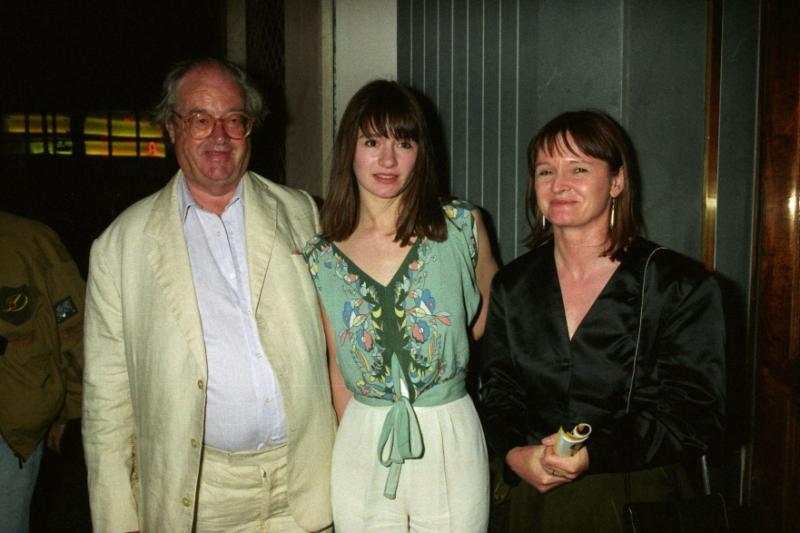 Emily Mortimer with her mom and dad Emily Mortimer with her mom and dad