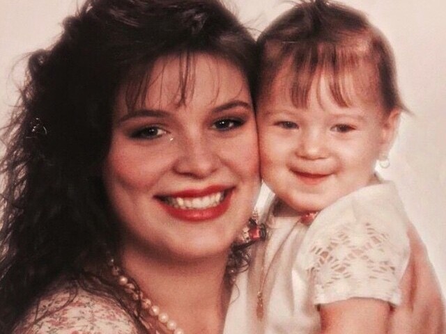 Young Jessi Smiles with her mother Young Jessi Smiles with her mother