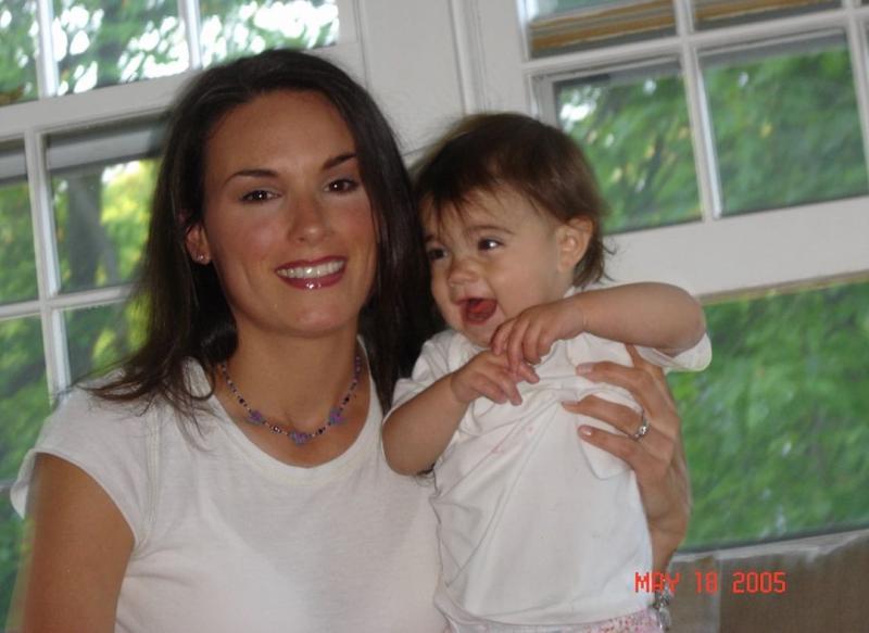 Young Charli D'Amelio with her mother Young Charli D'Amelio with her mother