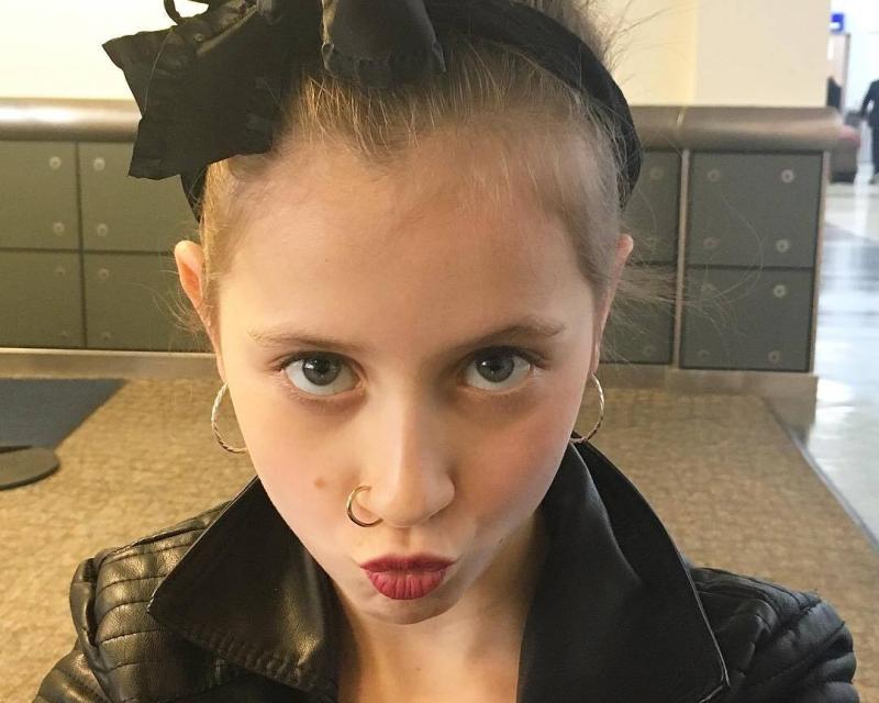 Young Elliana Walmsley Young Elliana Walmsley