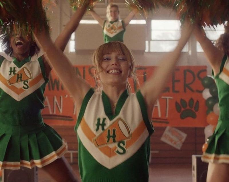 Grace Van Dien in the series Stranger Things Grace Van Dien in the series Stranger Things