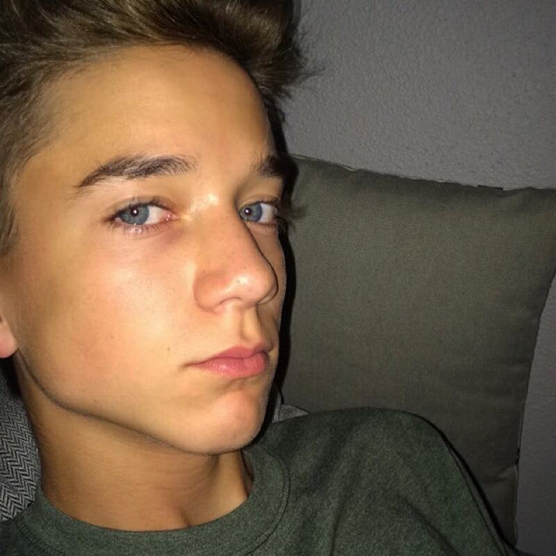 Young Daniel Seavey Young Daniel Seavey