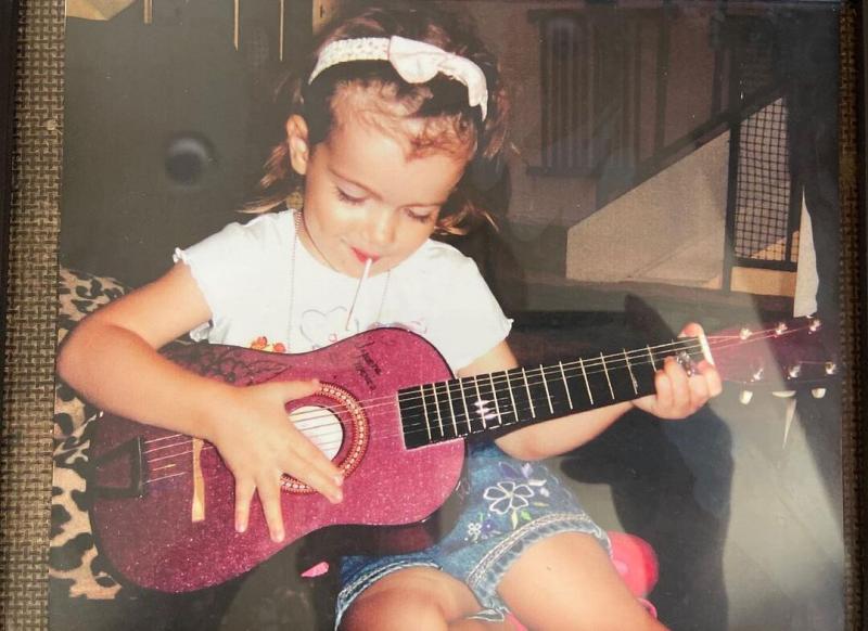 Young Lexi Jayde Young Lexi Jayde