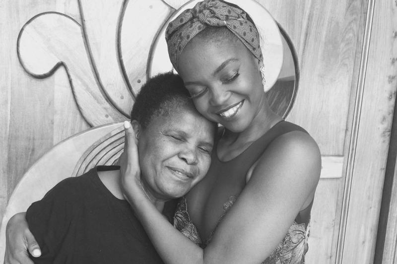 Oti Mabuse with her mother Oti Mabuse with her mother