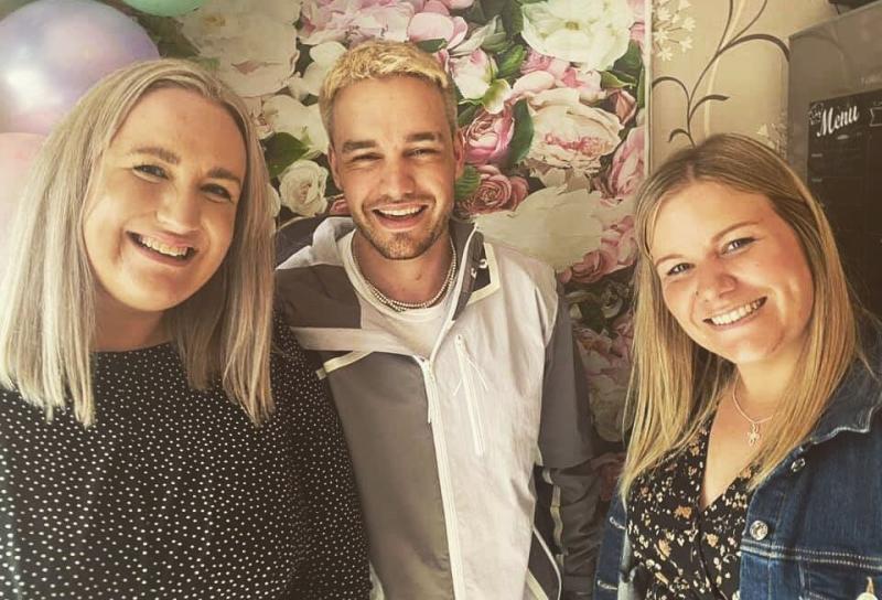 Liam Payne with his mother and sister Liam Payne with his mother and sister
