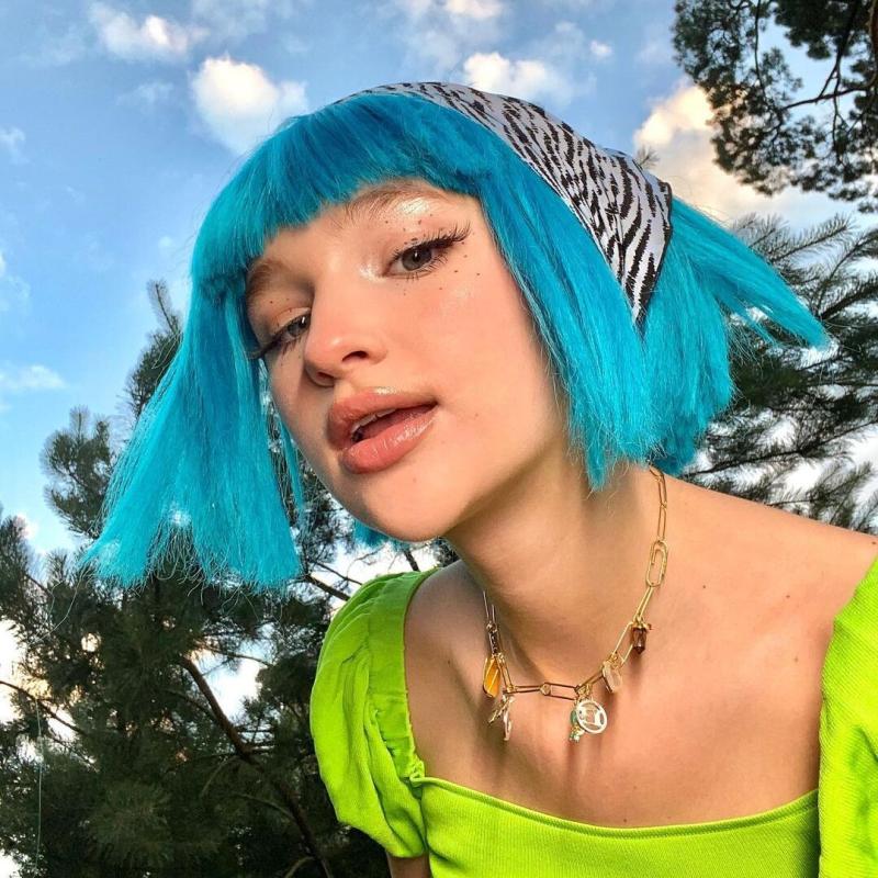 Liza Anokhina Liza Anokhina