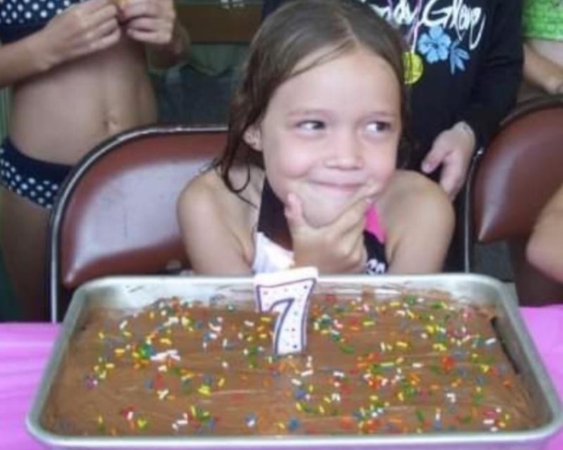 Young Olivia Ponton Young Olivia Ponton