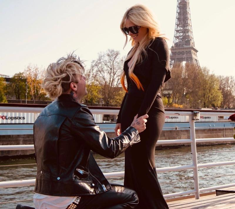 Mod Sun with Avril Lavigne Mod Sun with Avril Lavigne