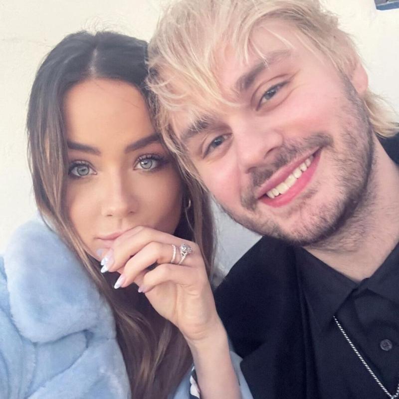 Crystal Leigh with Michael Clifford Crystal Leigh with Michael Clifford