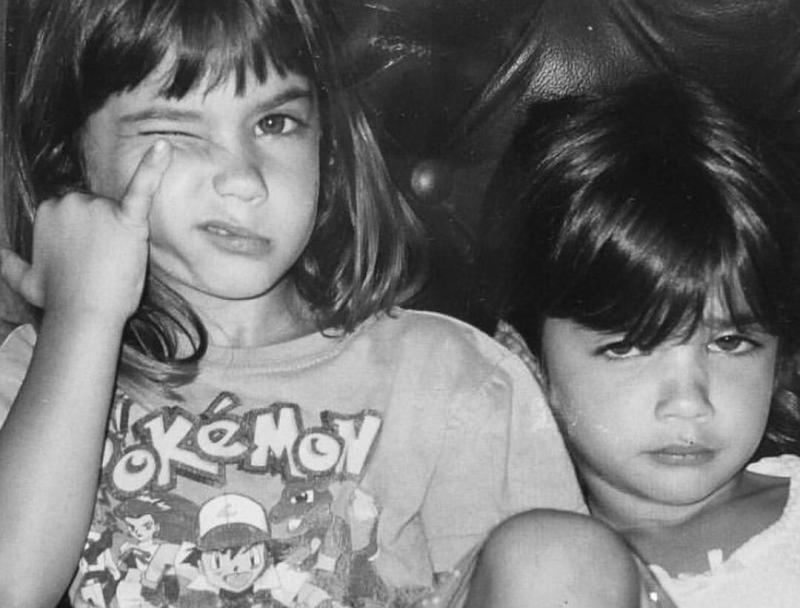 Young Elisha Herbert with her sister Young Elisha Herbert with her sister